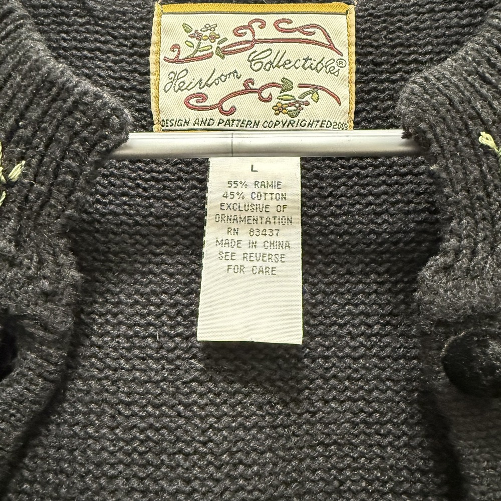 Vintage Heirloom Collectibles Black Floral Embroidered Cardigan Sweater Size L‎ - Picture 4 of 5